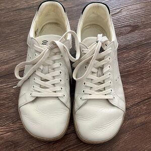 Groundies universe women’s white and green size 41